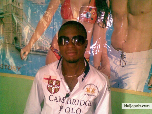  - click for next photo