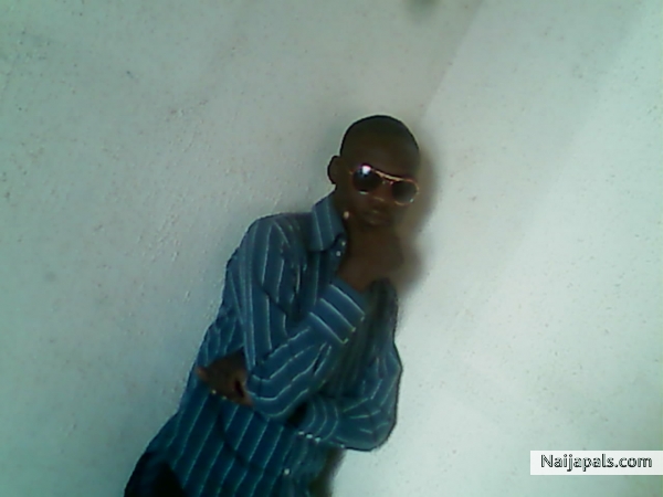 it meeeeeeeeee - click for next photo