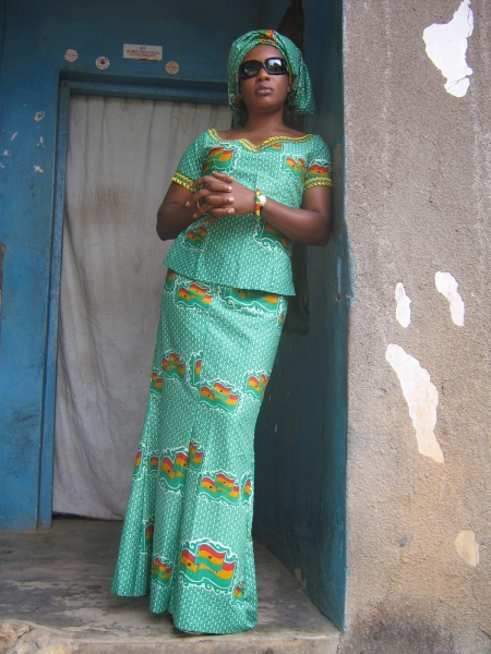  - click for next photo