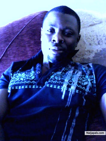 Its me,dont b scared - click for next photo