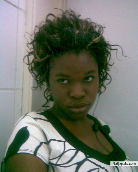 me, myself n i ...d gorgeous babe...yh - click for next photo