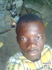  - click for next photo