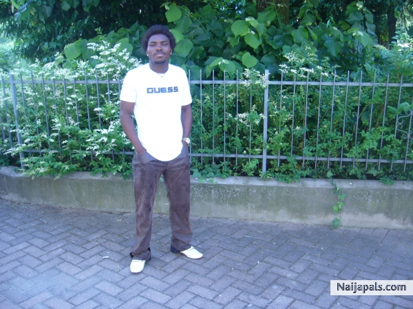 GEUSS GUY - click for next photo