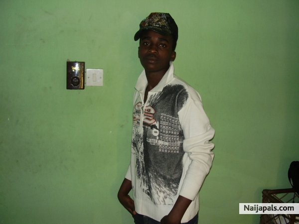  - click for next photo