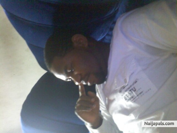 Jst me........chilling! - click for next photo