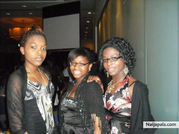 da love ball.............dami,hannah and me - click for next photo