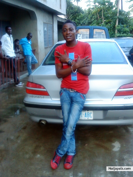  - click for next photo
