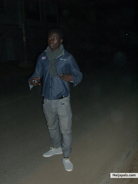  - click for next photo