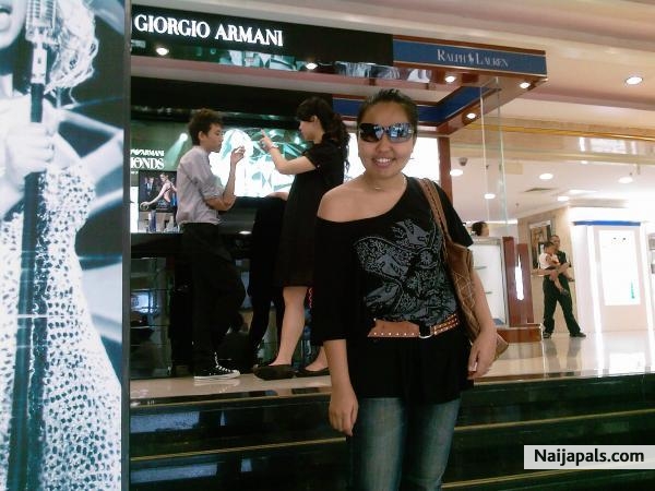 i love naija music!!! they are best! - click for next photo