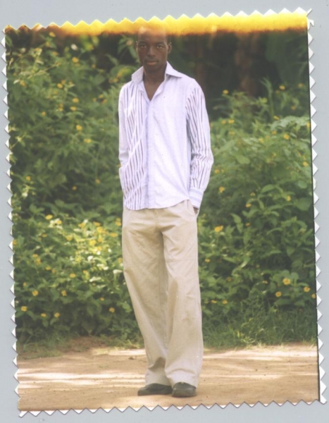  - click for next photo