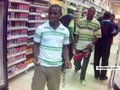 mikel shopping - click for next photo