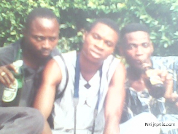  - click for next photo
