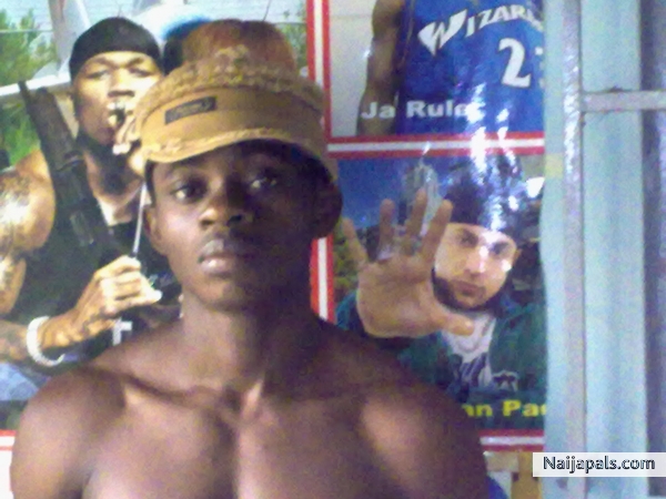  - click for next photo