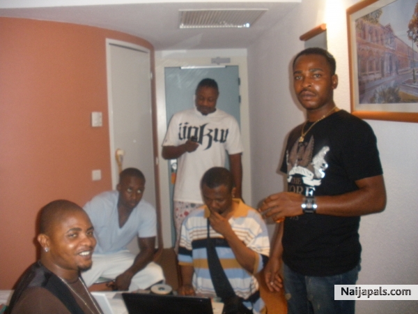 BABY BOY WITH DOWTY EBI,EEDRIS ABDULKAREEM,DJ NOTORIOUS MASHAL ND OBO 1 - click for next photo
