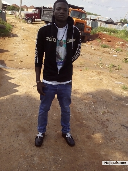 dnt u dare trust me, bcos u dnt knw me al u av to do is blive in me(wink) - click for next photo