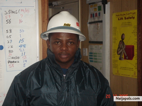 WorKing - click for next photo