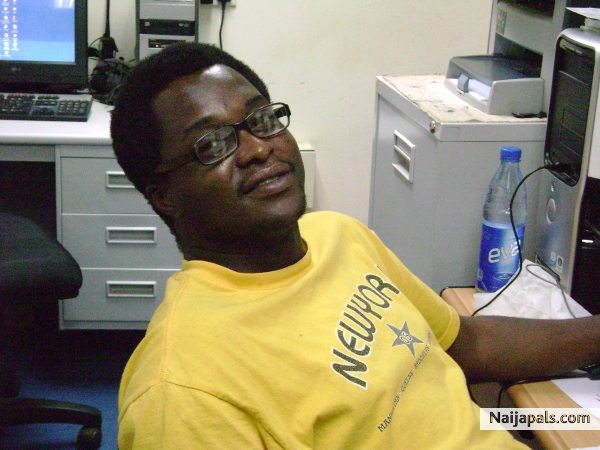 Another day @ work - click for next photo