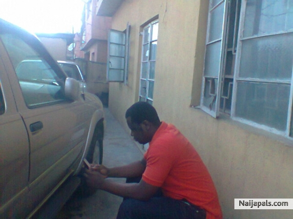  - click for next photo