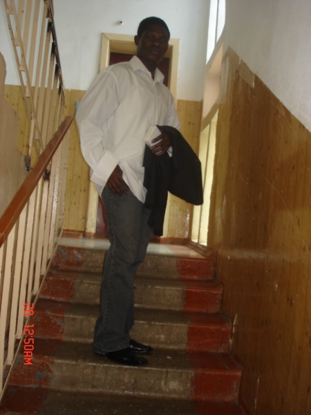  - click for next photo