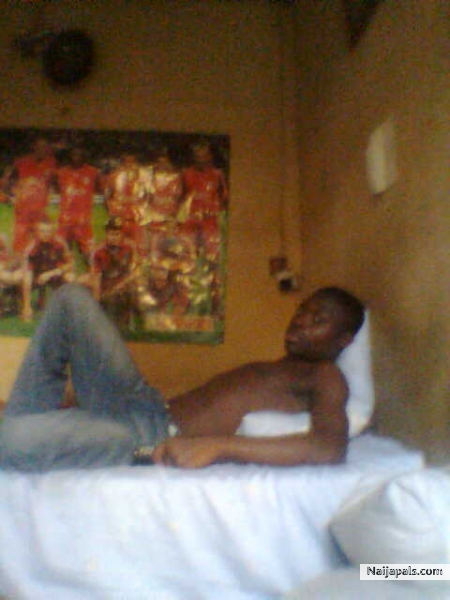  - click for next photo