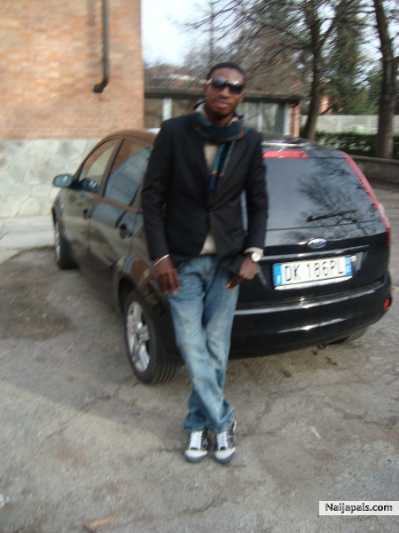  - click for next photo