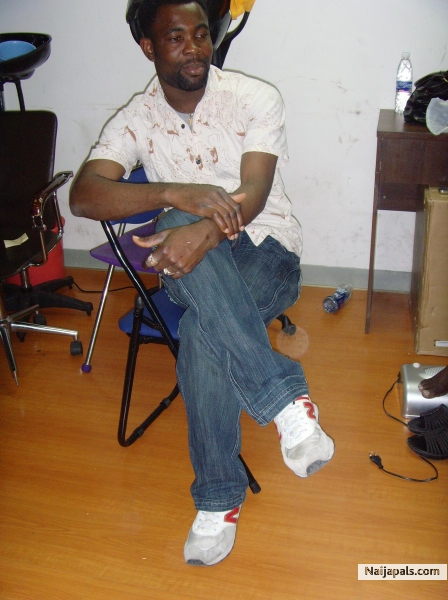  - click for next photo