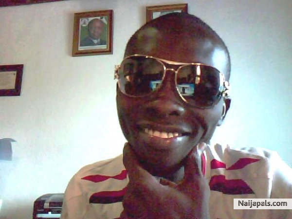 Smiling Moment - click for next photo