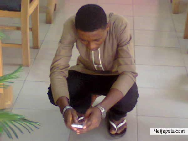 - click for next photo