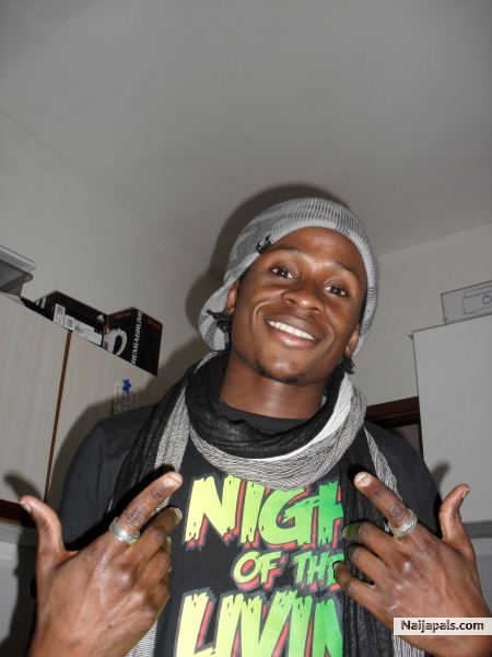 na me..! - click for next photo