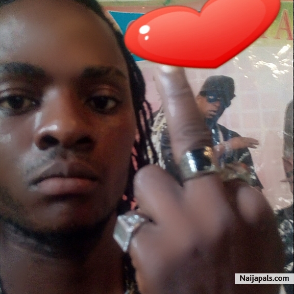 It Your boy Udex_Suwegede - click for next photo