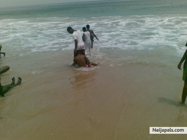  - click for next photo