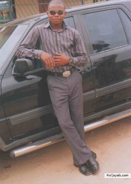  - click for next photo