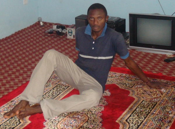  - click for next photo