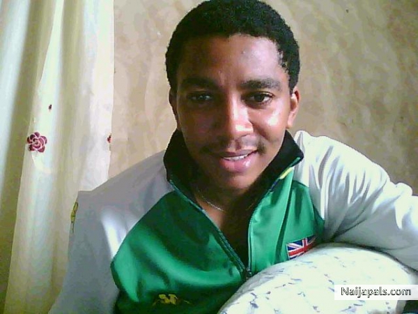  - click for next photo