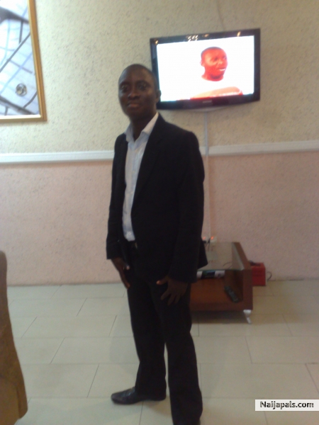  - click for next photo