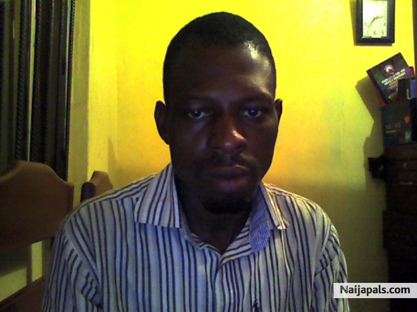 mee - click for next photo