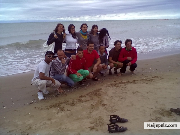  - click for next photo