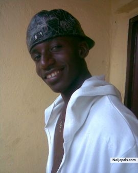 sexyhandsome - click for next photo