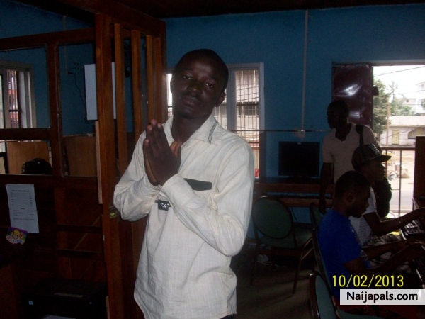  - click for next photo
