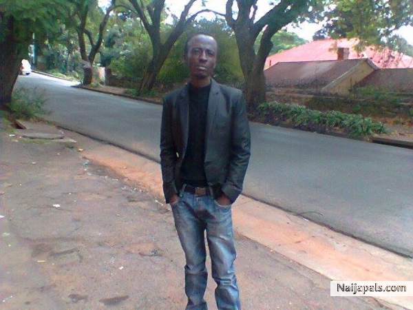  - click for next photo