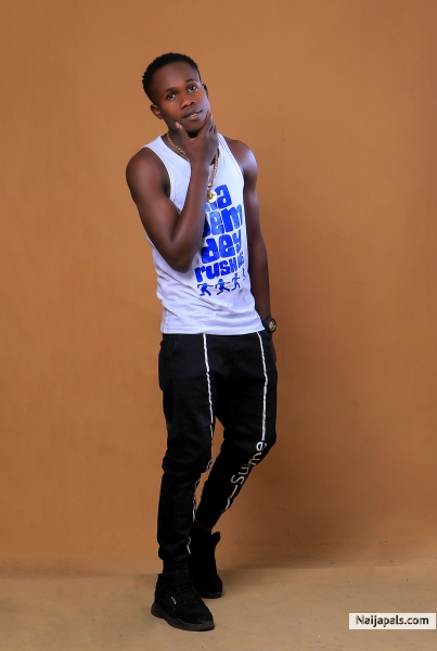 It' s ur boy clemwise. Shout-out to Aling Music. Once again Happy New year. Don' t forget to download http://www.naijapals.com/music/Only_one_Clemwise-89666 - click for next photo