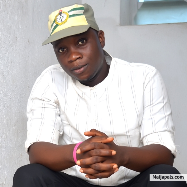my humble self - click for next photo