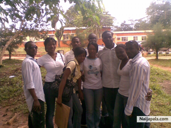 ME $ MY AAU PELPE - click for next photo