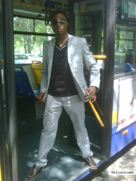 on my way to chuch - click for next photo
