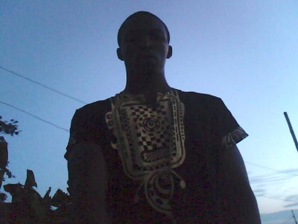  - click for next photo