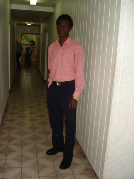  - click for next photo