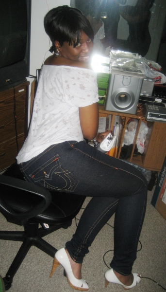  - click for next photo