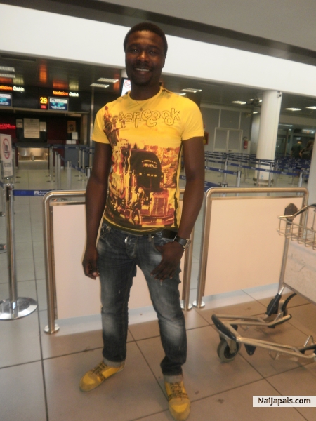  - click for next photo