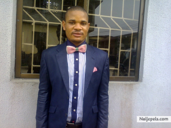 Na God Ooo - click for next photo