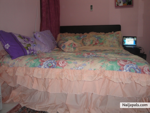 my cribs............ - click for next photo